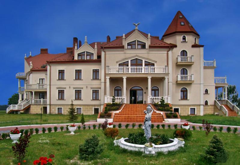 Palac Koronny Noclegi & Wypoczynek Wodzisław Exteriér fotografie